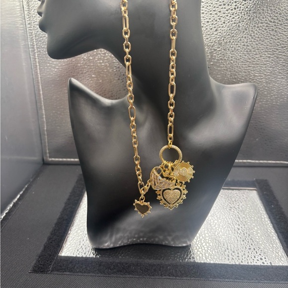 Jewelry - Gold Heart Charm Necklace I’ll removable charms it is one of a kind.